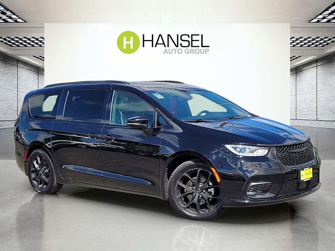 2025 Chrysler Pacifica