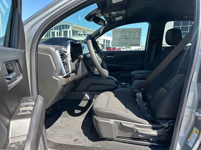 2025 GMC Canyon