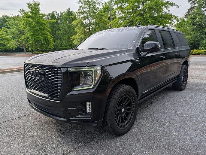 2023 GMC Yukon XL