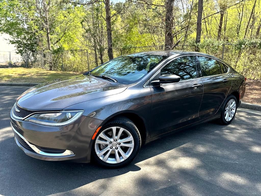 2016 Chrysler 200 Limited image 0