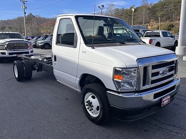 2024 Ford Econoline