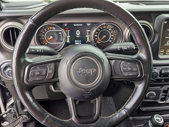 2022 Jeep Gladiator Willys photo 11