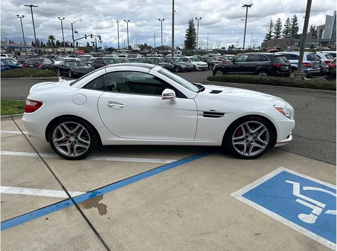 2014 Mercedes-Benz SLK