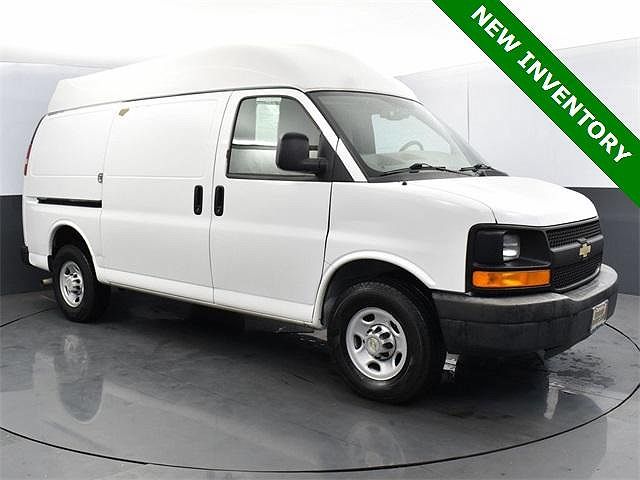 2012 Chevrolet Express 3500 image 0