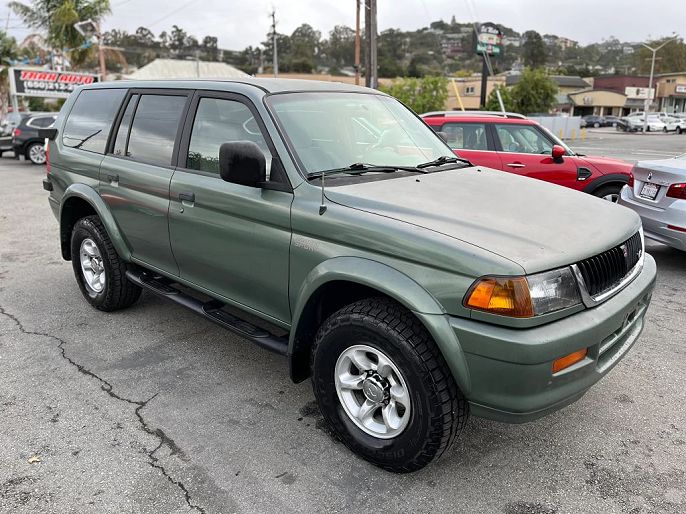 1997 Mitsubishi Montero Sport