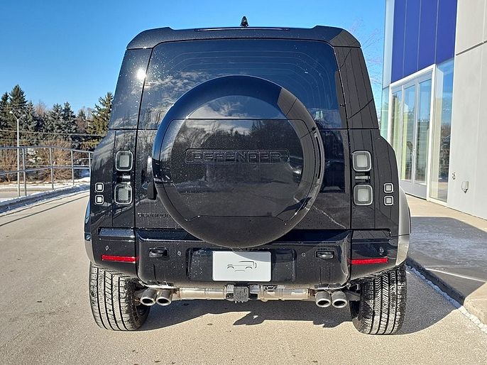 2026 Land Rover Defender
