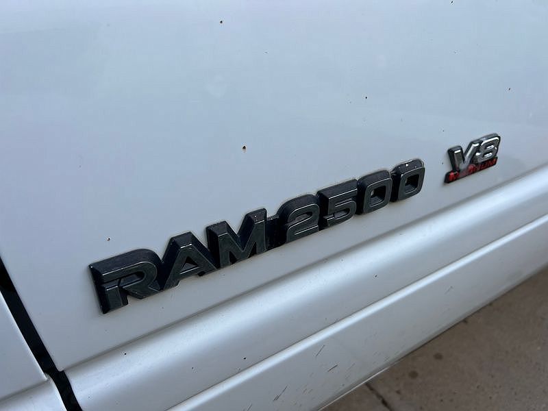 1999 Dodge Ram 2500 null image 35