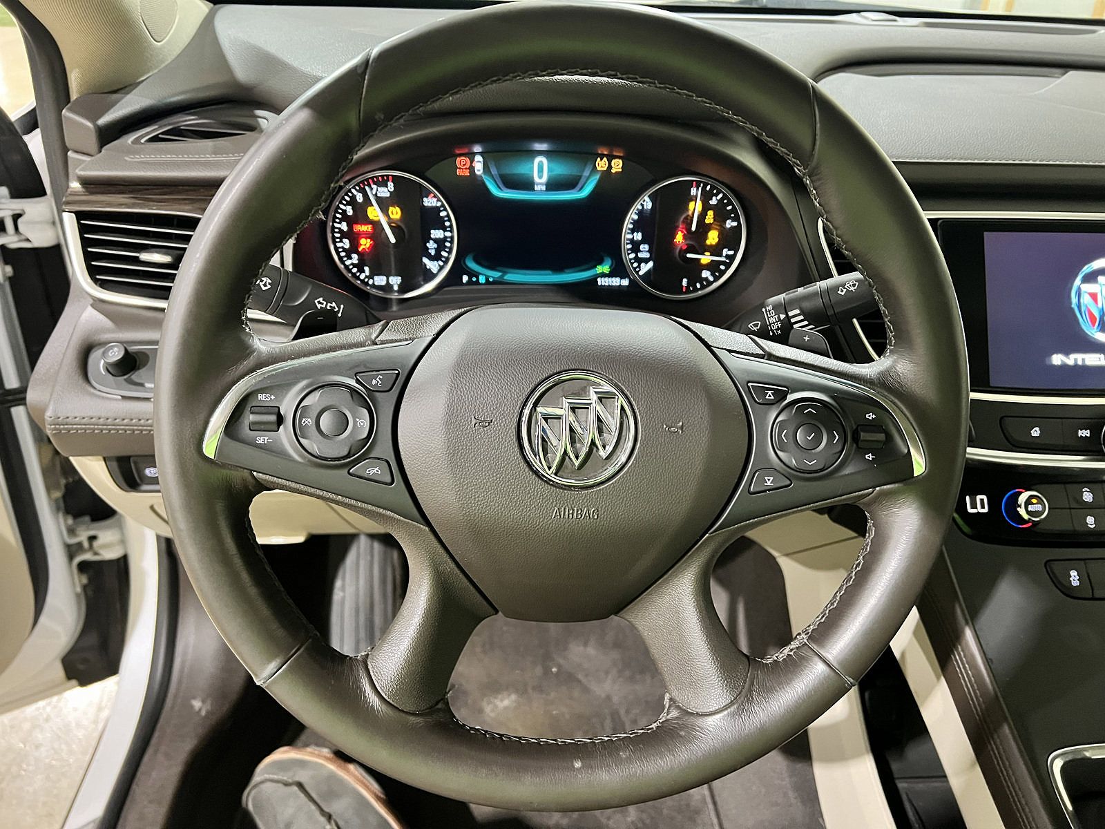 2017 Buick LaCrosse Preferred image 14