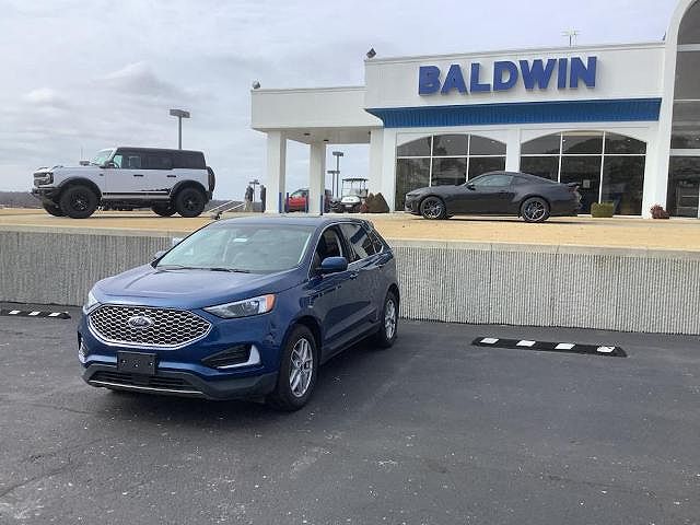 2023 Ford Edge