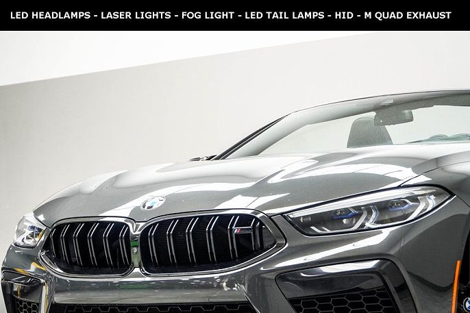 2022 BMW M8