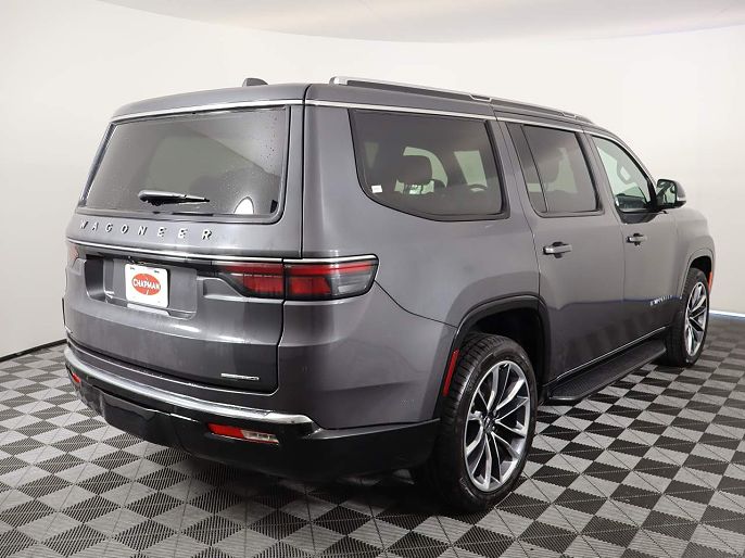 2022 Jeep Wagoneer