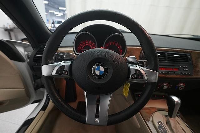 2008 BMW Z4 3.0i image 3
