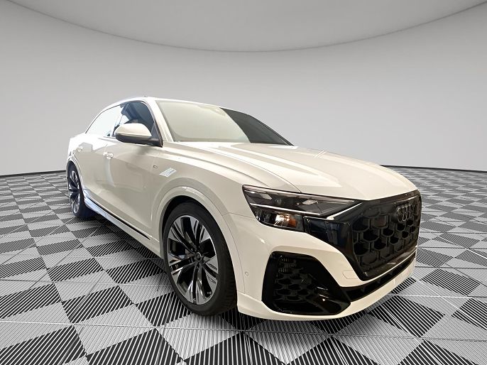 2026 Audi Q8