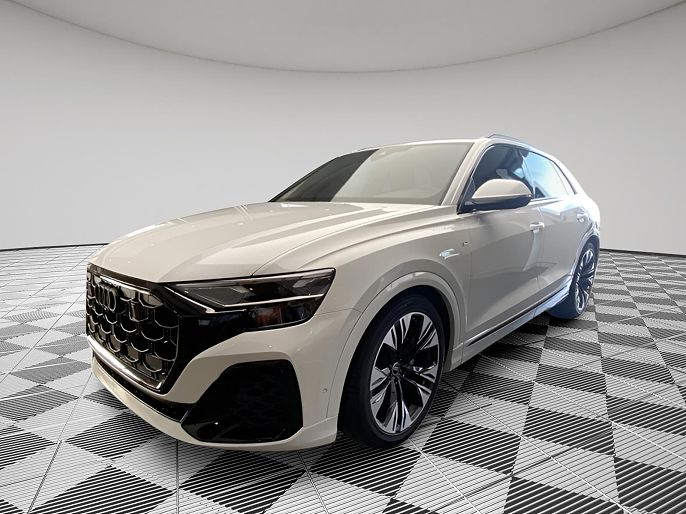 2026 Audi Q8