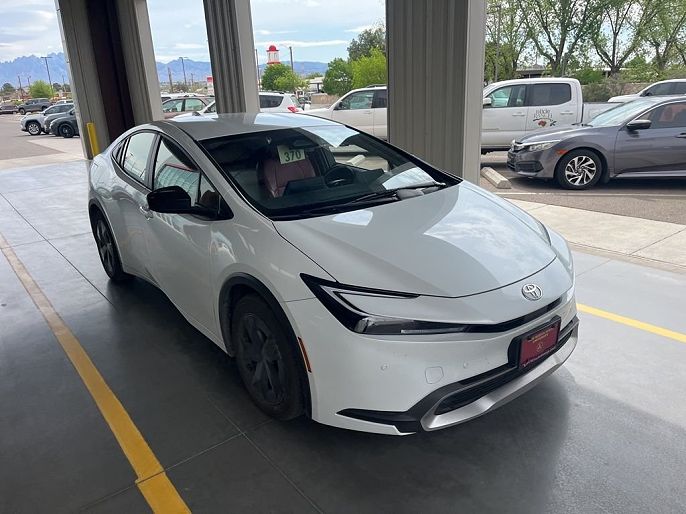 2024 Toyota Prius Prime