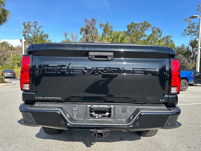 2024 Chevrolet Colorado