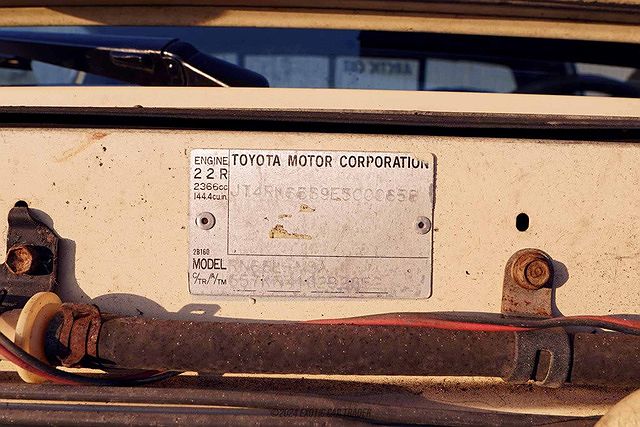 1984 Toyota Pickup SR5 image 18
