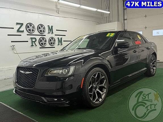 2017 Chrysler 300
