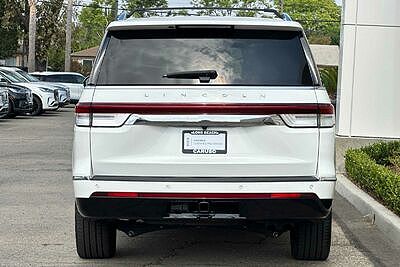 2023 Lincoln Navigator L