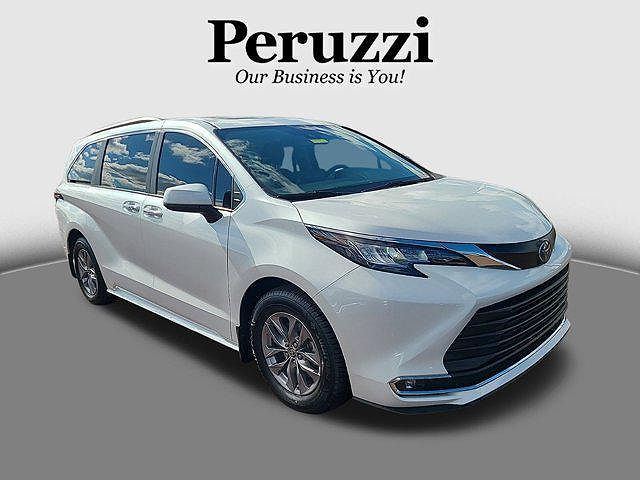 2023 Toyota Sienna