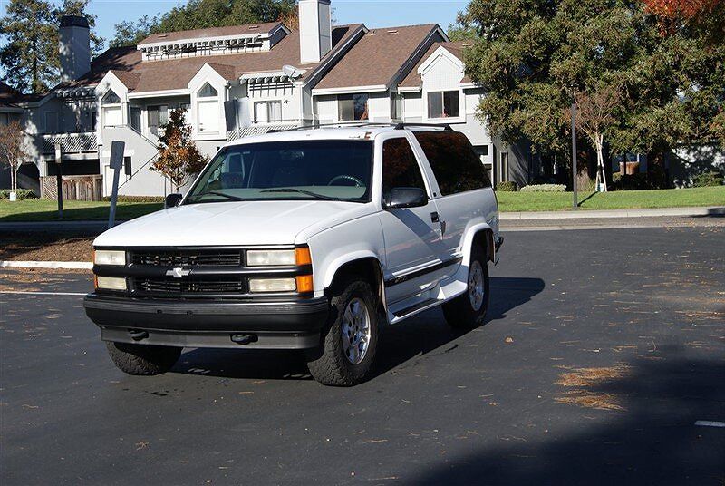 1997 Chevrolet Tahoe LS image 6