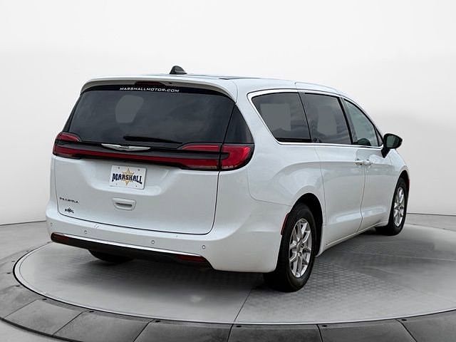 2024 Chrysler Pacifica