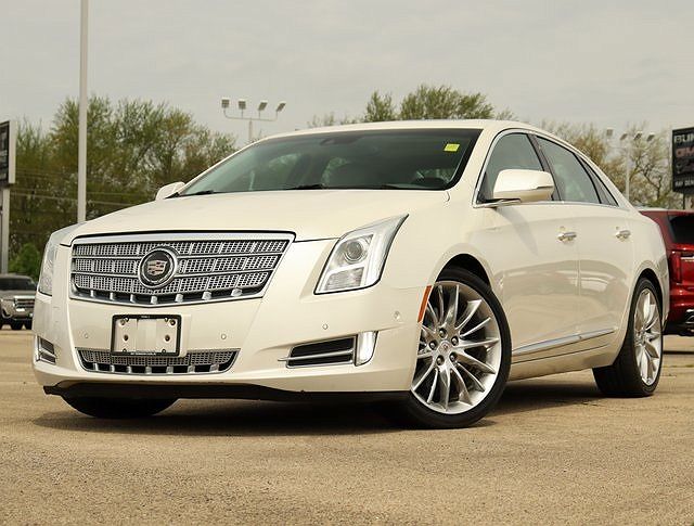 2015 Cadillac XTS Platinum image 3