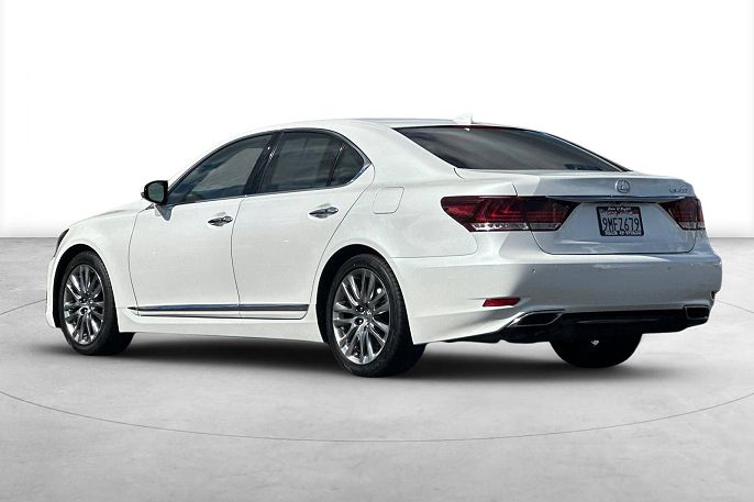 2017 Lexus LS