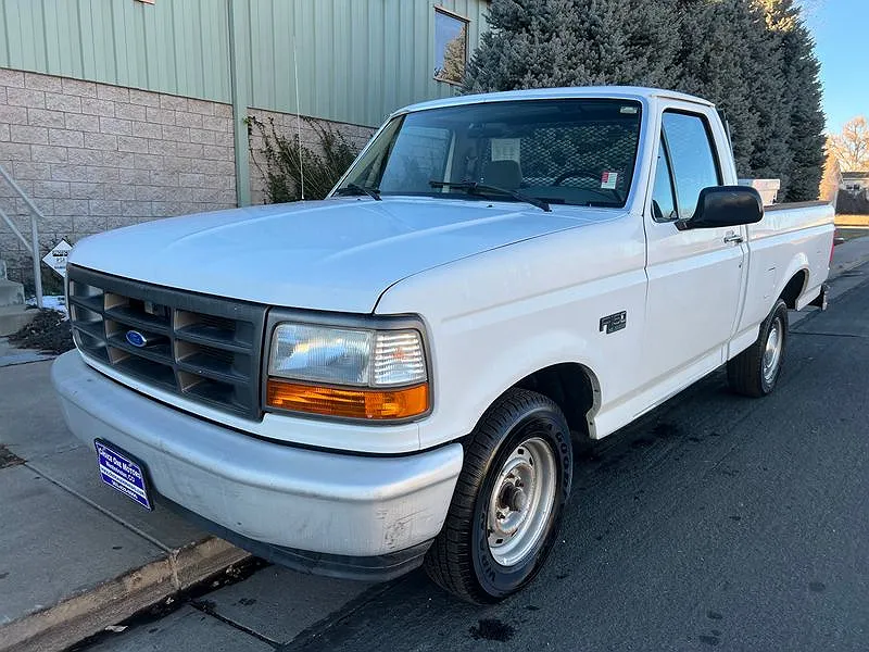 1995 Ford F-150 XL image 0
