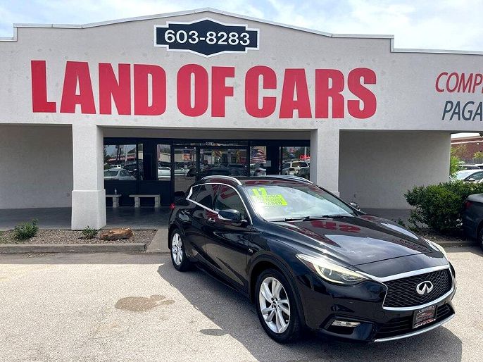 2017 Infiniti QX30