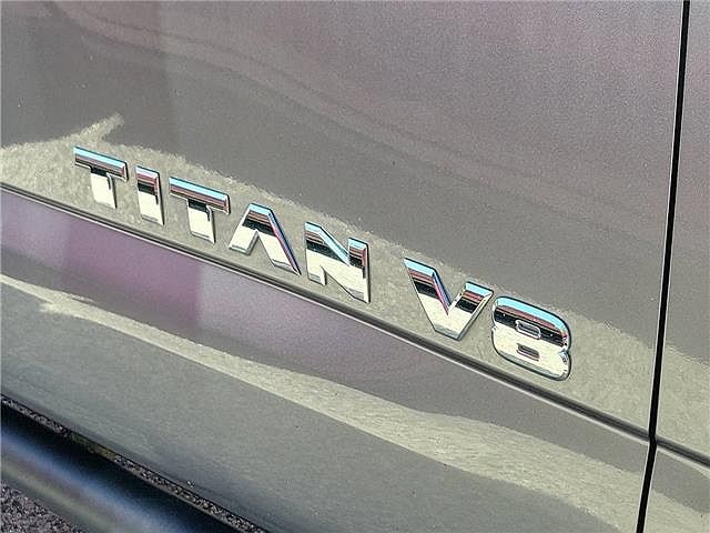 2018 Nissan Titan S image 10