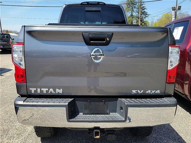 2018 Nissan Titan S image 2