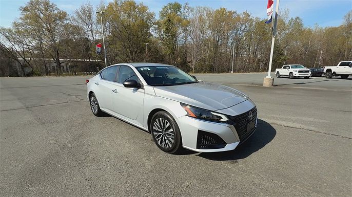 2024 Nissan Altima