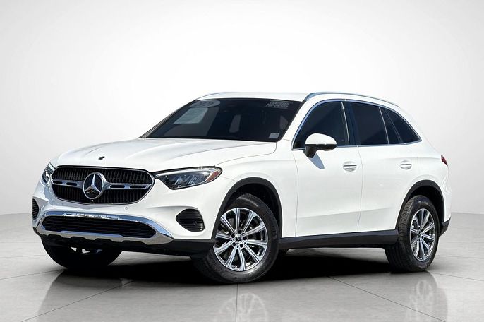 2026 Mercedes-Benz GLC