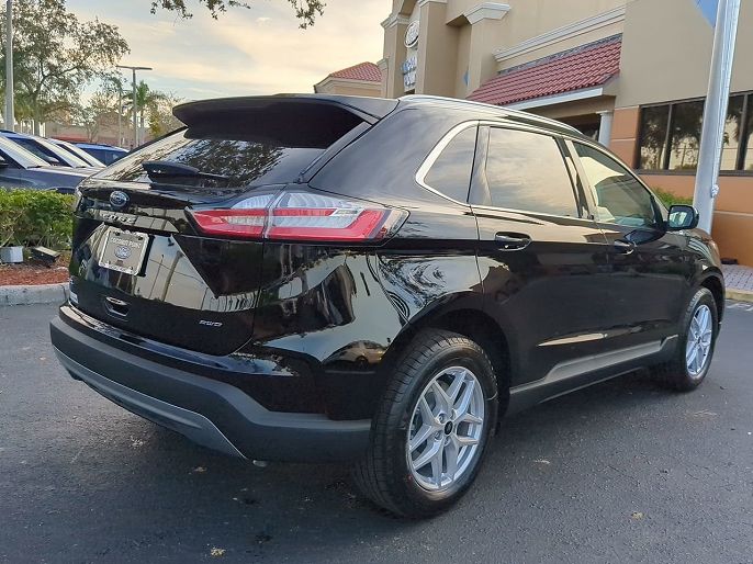 2024 Ford Edge