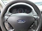 2005 Ford Focus SE image 9