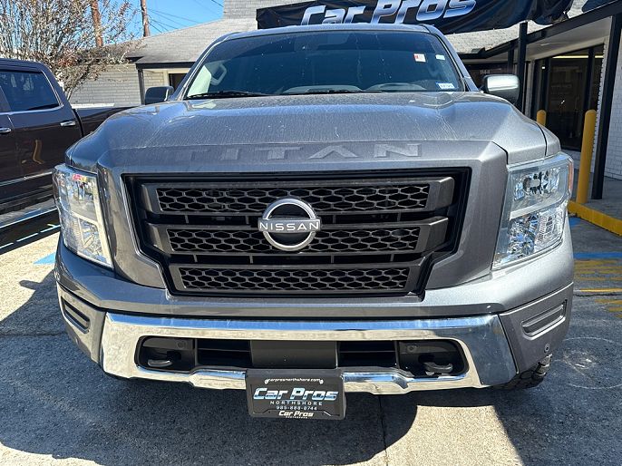 2024 Nissan Titan