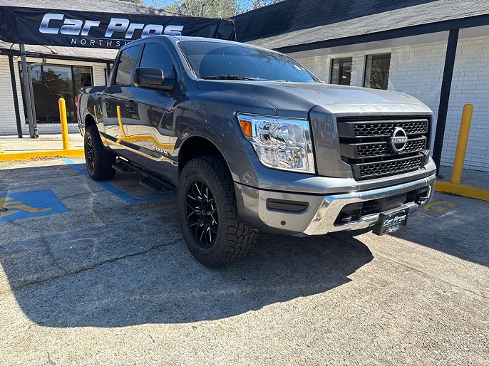 2024 Nissan Titan