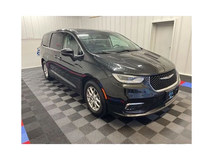 2023 Chrysler Pacifica