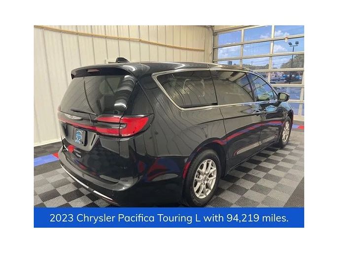 2023 Chrysler Pacifica