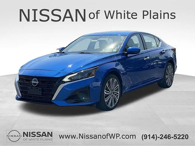 2025 Nissan Altima