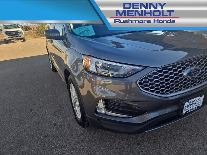 2023 Ford Edge