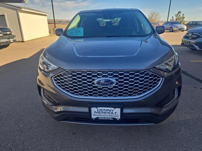 2023 Ford Edge