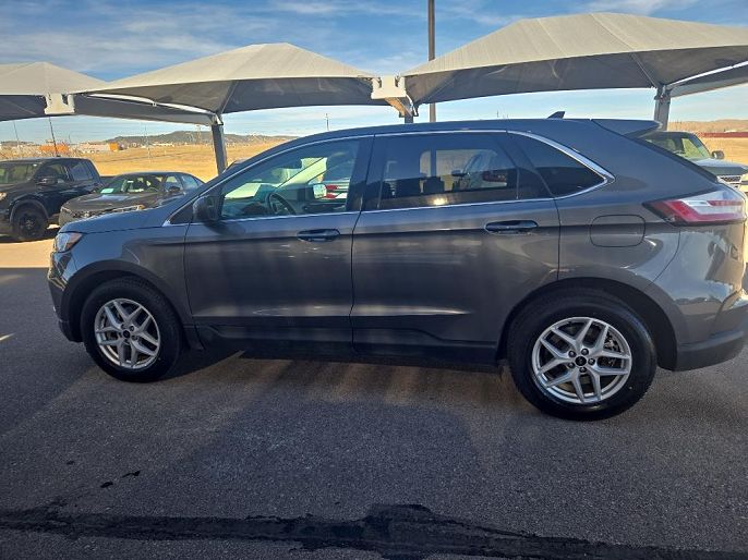 2023 Ford Edge