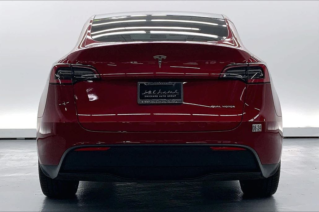 2020 Tesla Model Y Long Range image 2