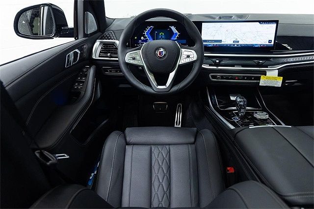 2026 BMW X7