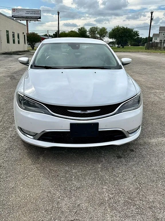2015 Chrysler 200