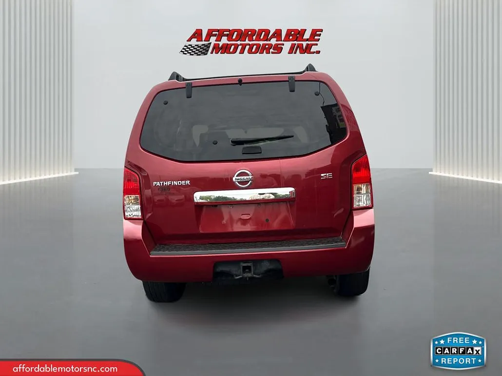 2008 Nissan Pathfinder SE image 3