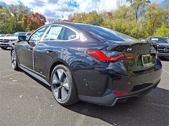 2025 BMW i4