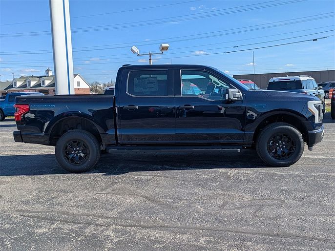 2025 Ford F-150 Lightning